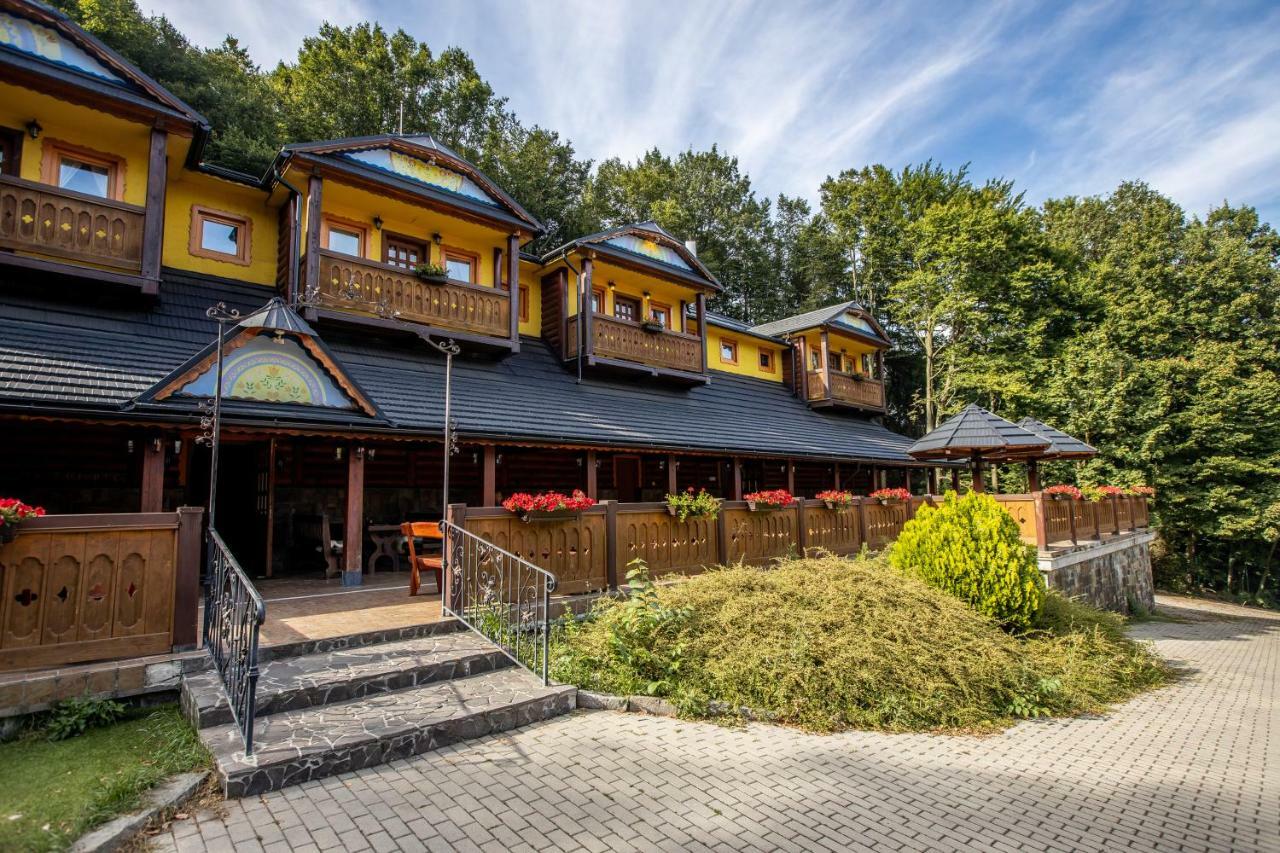 Koliba Expo Hotell Zelezna Exteriör bild